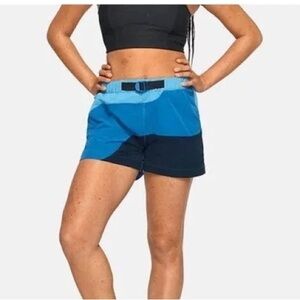Like New Outdoor Voices 3” rectrek shorts